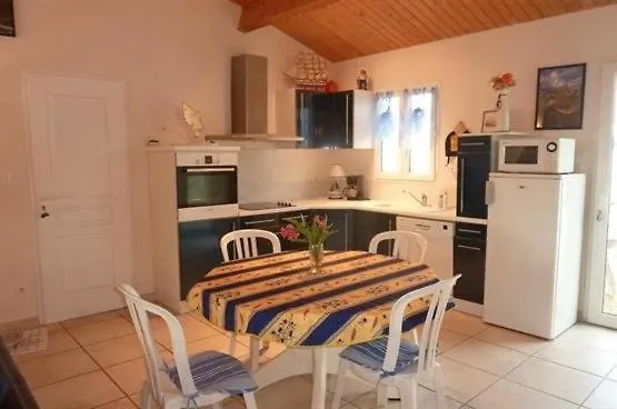 Maison 4 Pieces 6 Couchages Pierre D'oleron Spo000-691 Villa *